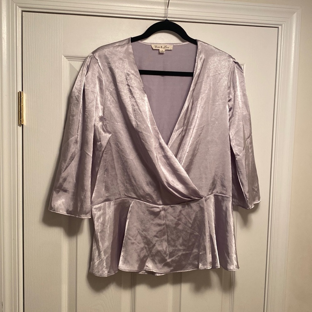 NWOT Vine & Love Silver Top…size 1X - Picture 1 of 5